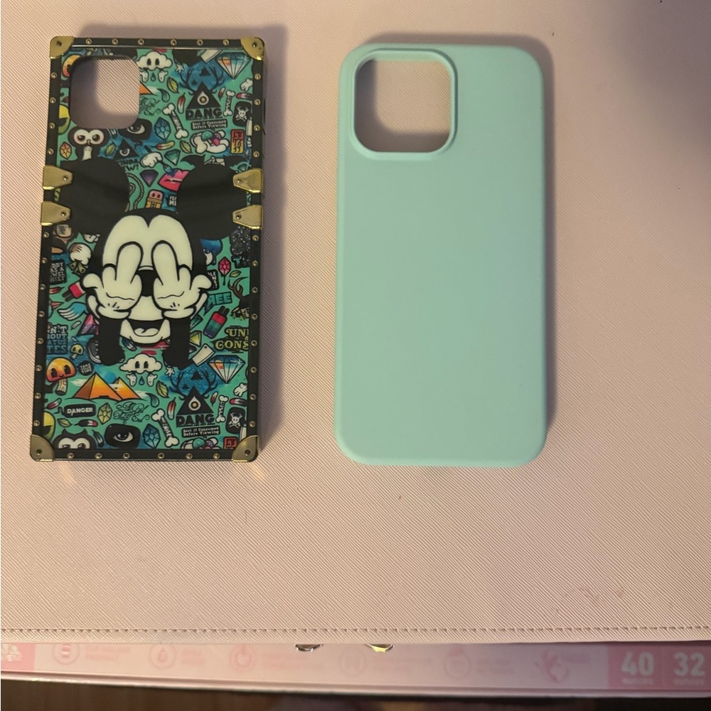 Stylish Cartoon Phone Case - Black and Blue